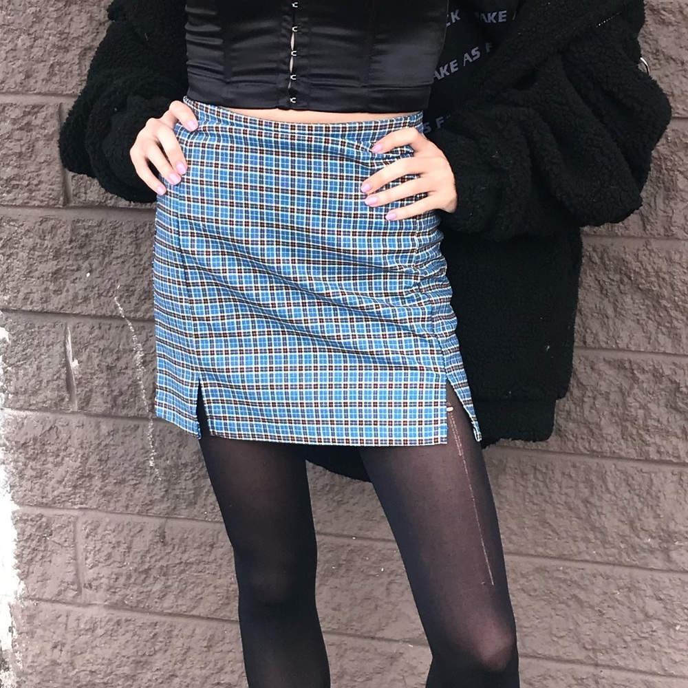 Brandy Melville plaid skirt